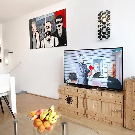 Artist Maisonette In The Middle Of The City * Innsbruck